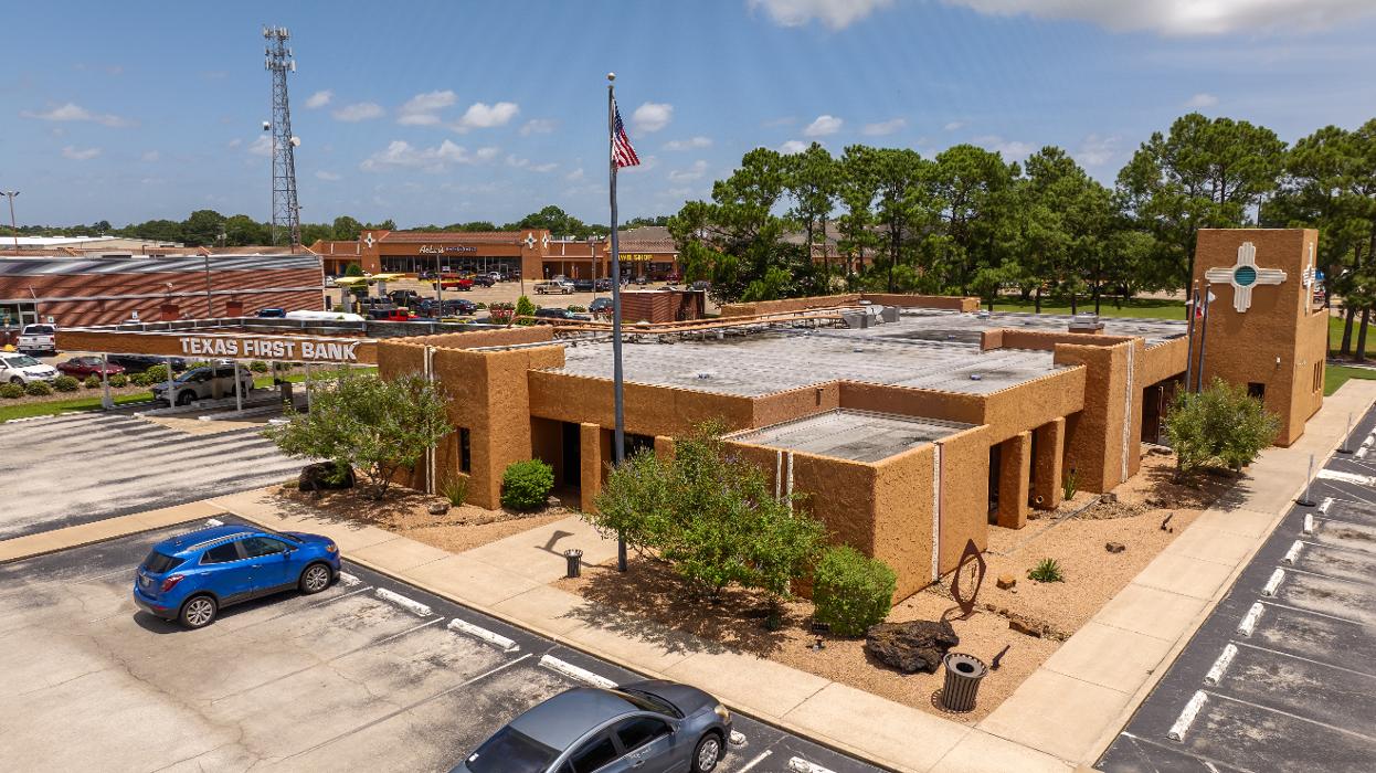 Texas First Bank Image