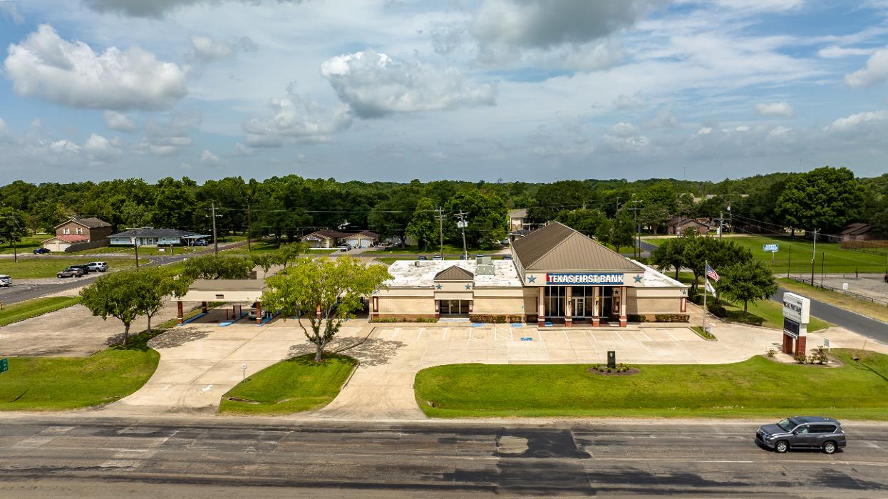 Texas First Bank - Winnie, TX