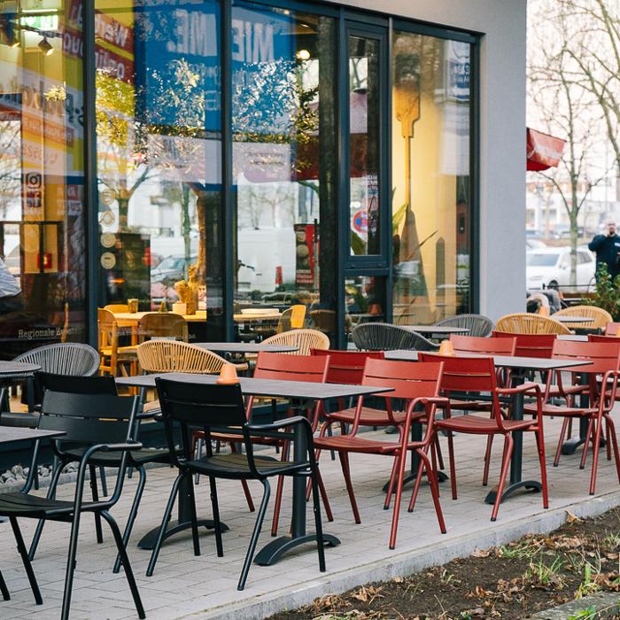 Junge Die Bäckerei., Neuer Weg in Hamburg