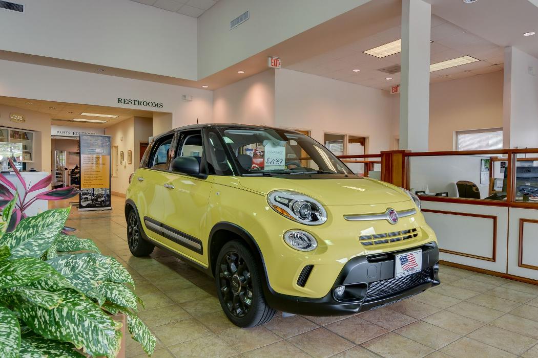 Thomson Chrysler Dodge Jeep RAM FIAT Image