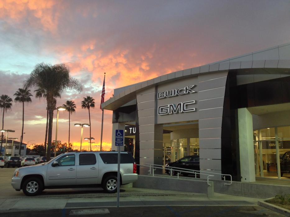 Tustin Buick GMC Image