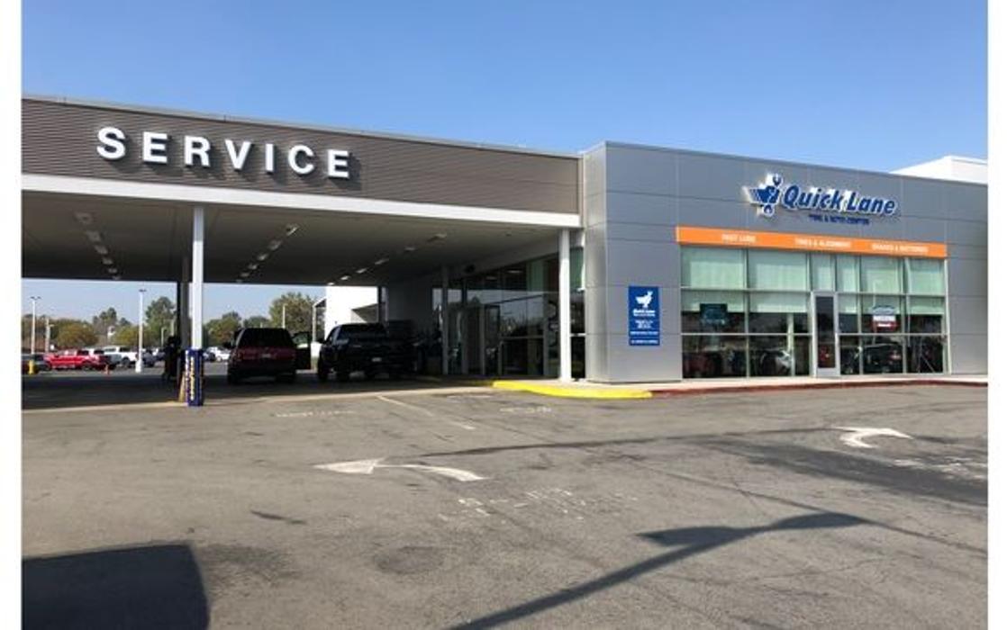 Chino Hills Ford Image