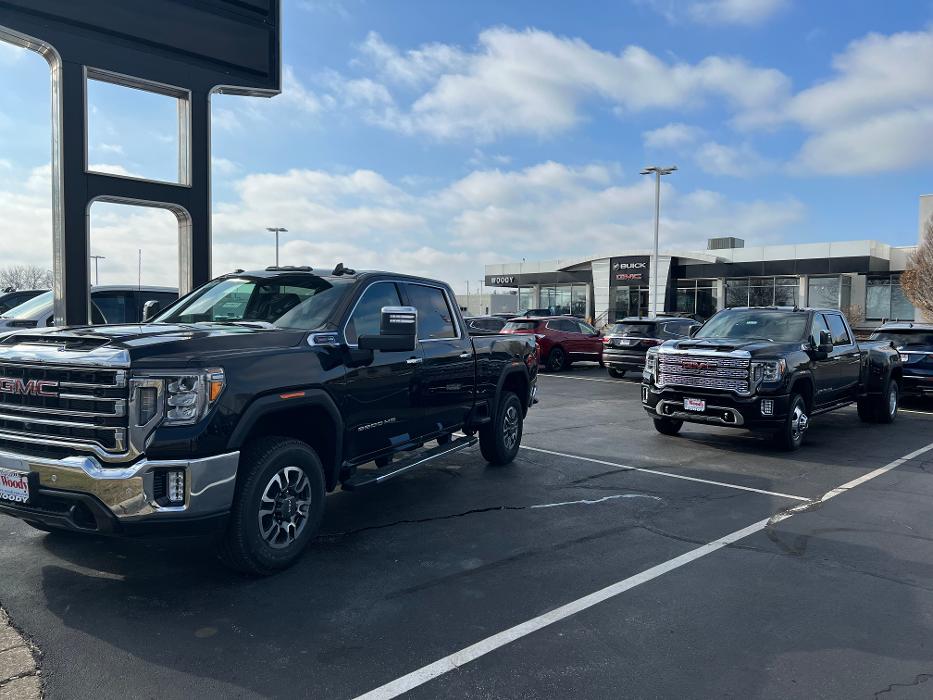 Woody Buick GMC of Naperville Image