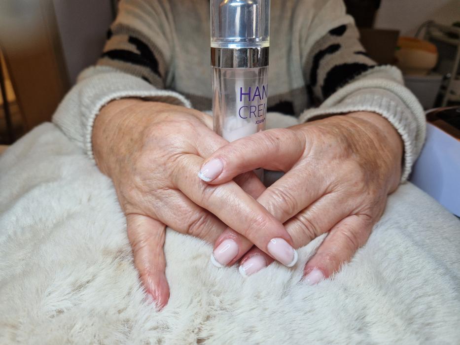 Nicole's-Beauty-Salon, Rheinstraße in Wörth am Rhein