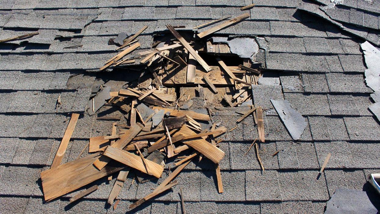 Top Notch Roofing & Exteriors - Loves Park, IL