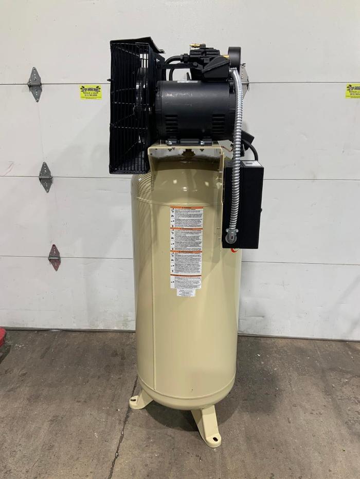 Rockford Liquidation Warehouse - Rockford, IL