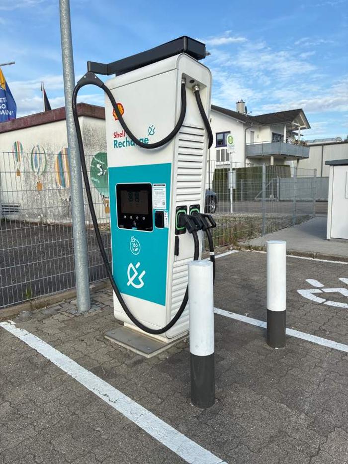 Shell Recharge Charging Station, Wilhelm-Drapp-Straße in Baden-Baden