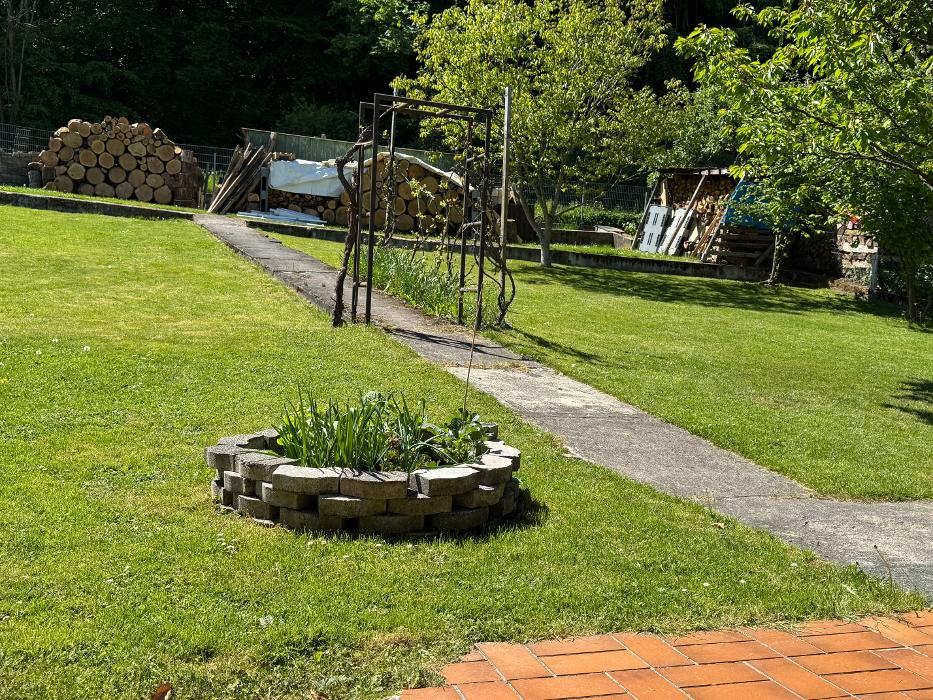 Hausmeisterservice Özalp, Bombergstraße in Eschenburg