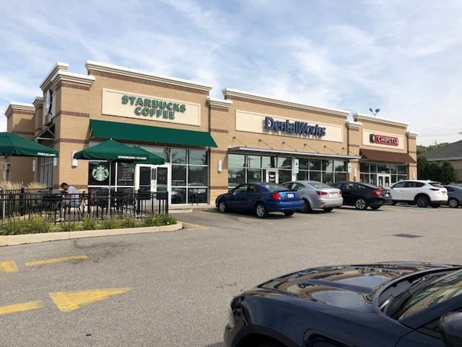 DentalWorks &amp; Orthodontics Parma Logo