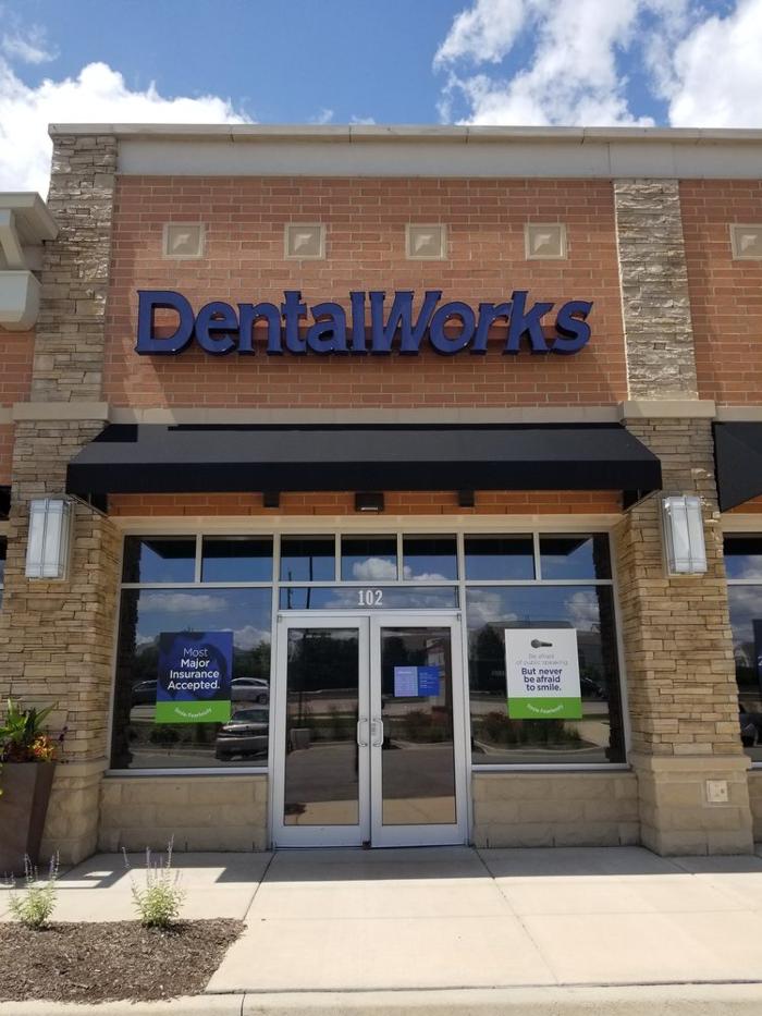 DentalWorks & Orthodontics Elgin Image