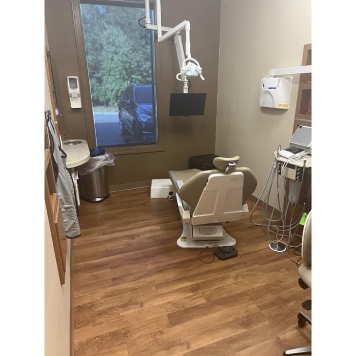 DentalWorks Hope Mills Logo