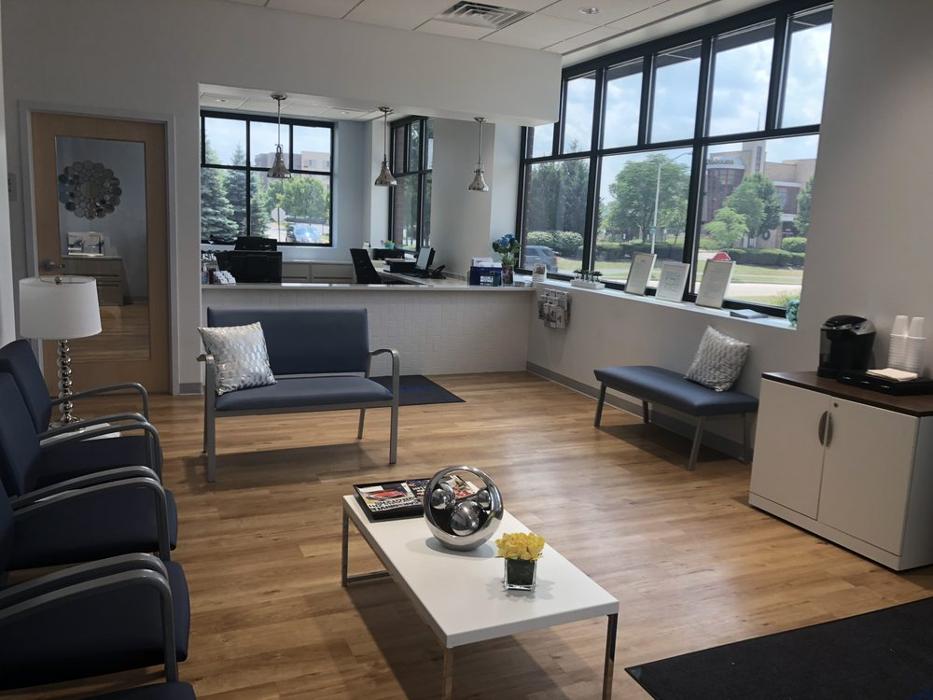 DentalWorks &amp; Orthodontics Schaumburg Logo