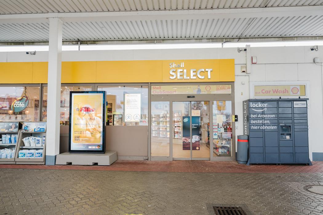Shell Recharge Charging Station, Lachtehäuser Straße in Celle