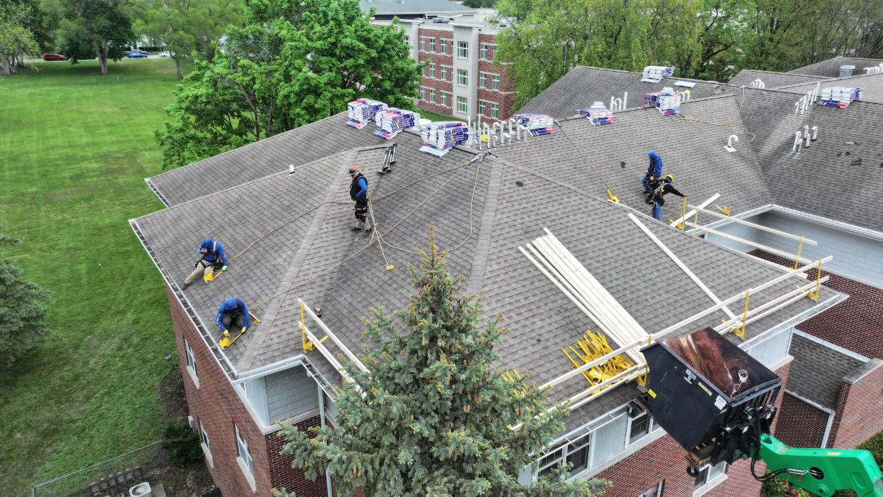 Flash Roofing and Repairs Image