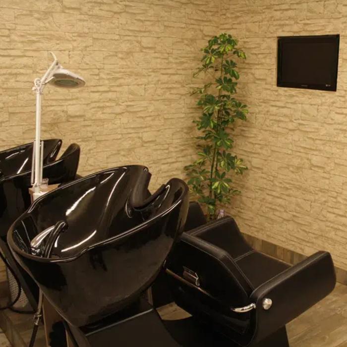 Salon Haareszeiten Alexandra Grasböck, Wiener Straße in Enns