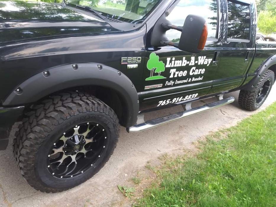 Limb -A-Way Tree Care - Richmond, IN