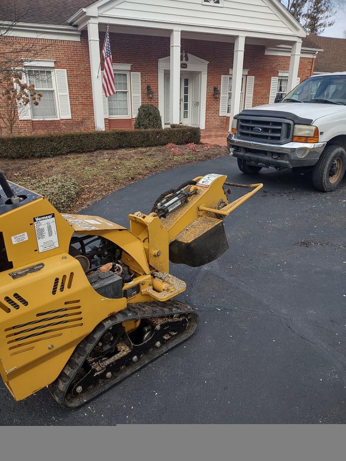Limb -A-Way Tree Care - Richmond, IN