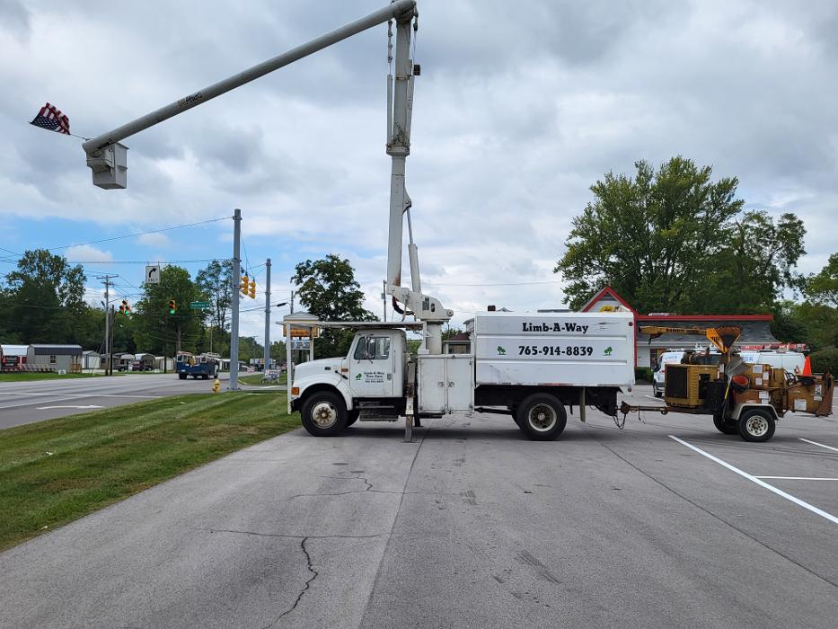 Limb -A-Way Tree Care - Richmond, IN
