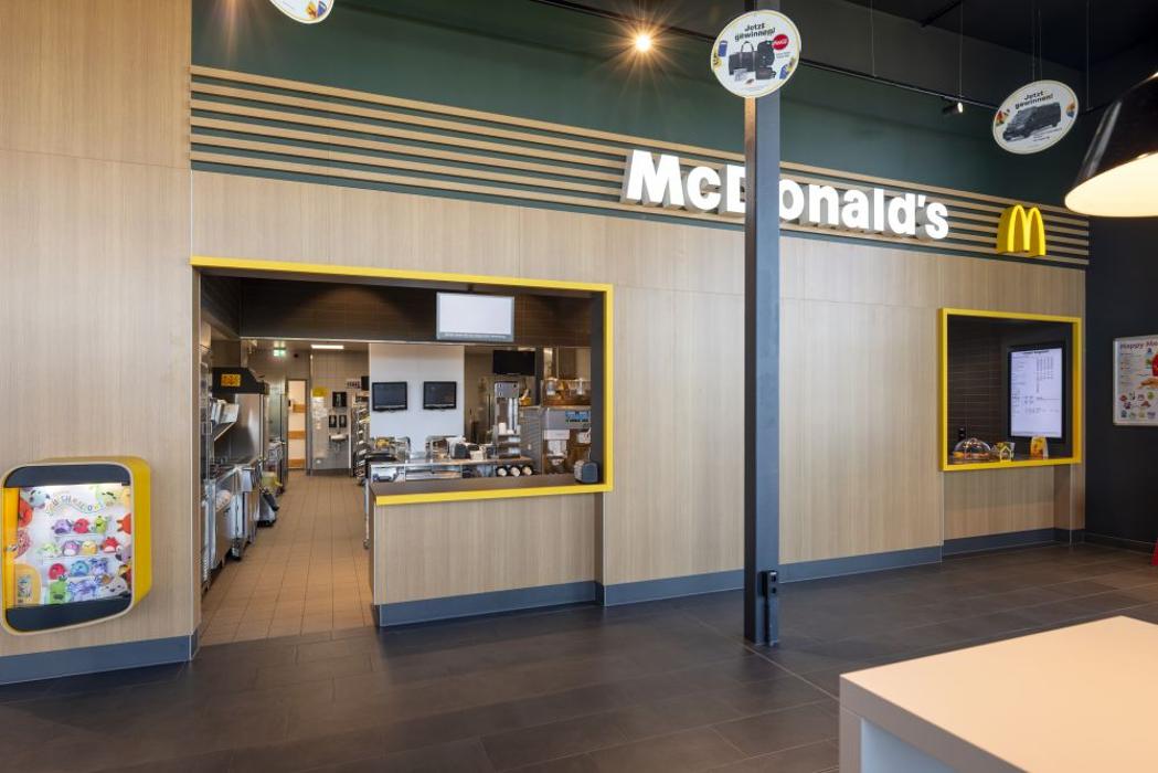 McDonald's, Raststätte Köschinger Forst Ost in Hepberg