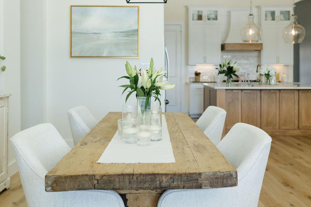 M Leonard Design Image