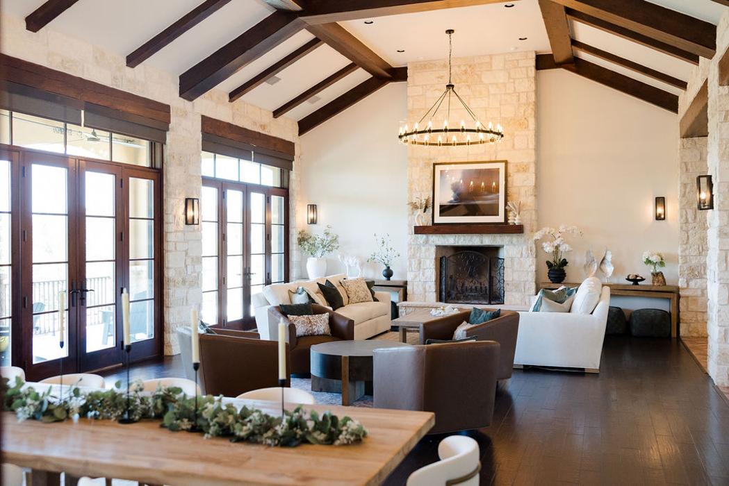 M Leonard Design Image