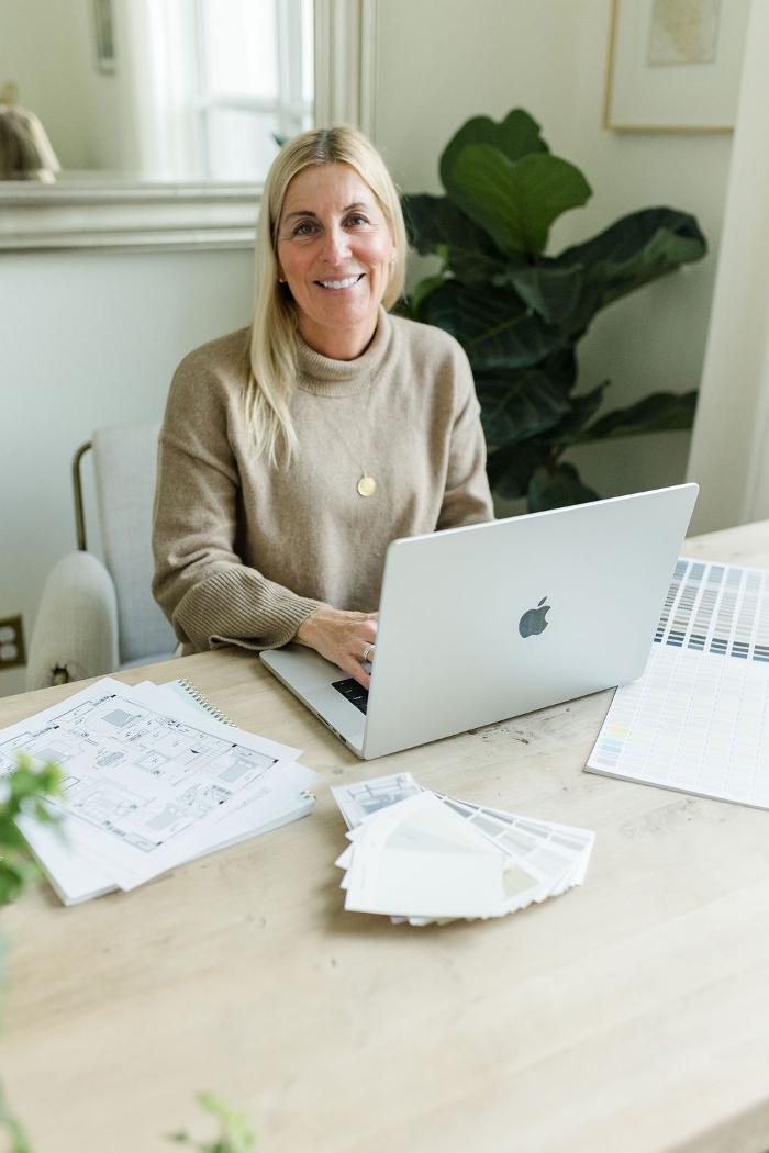 M Leonard Design Image