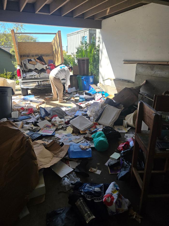 Junk Junkies - Santa Barbara, CA