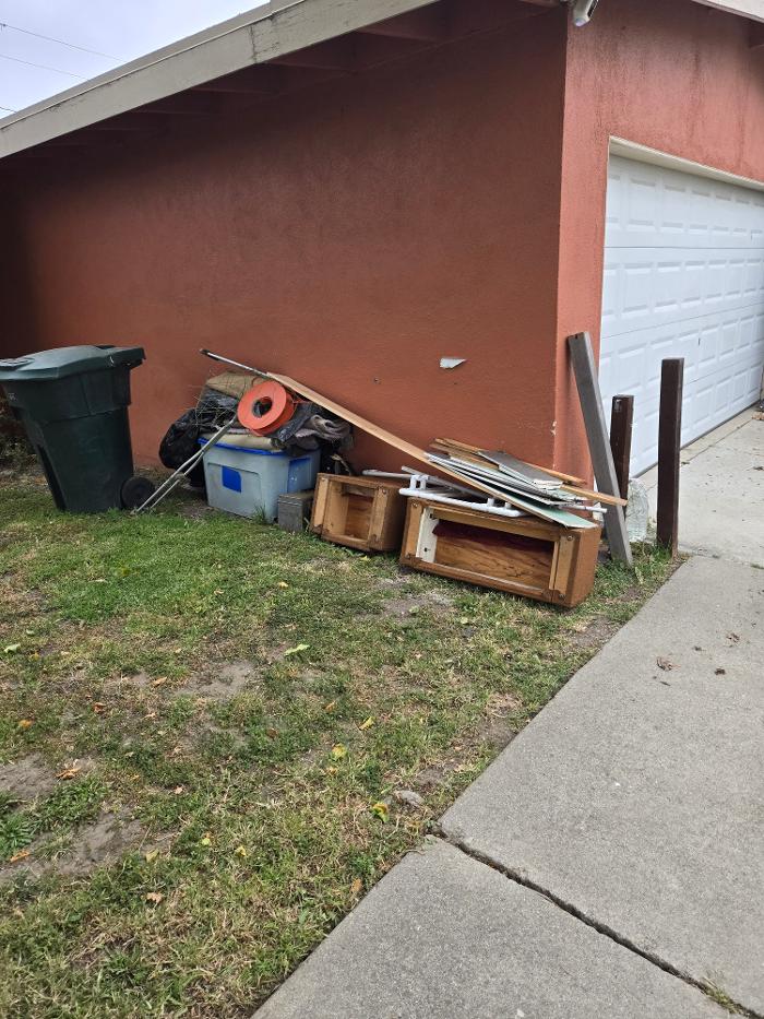Junk Junkies - Santa Barbara, CA