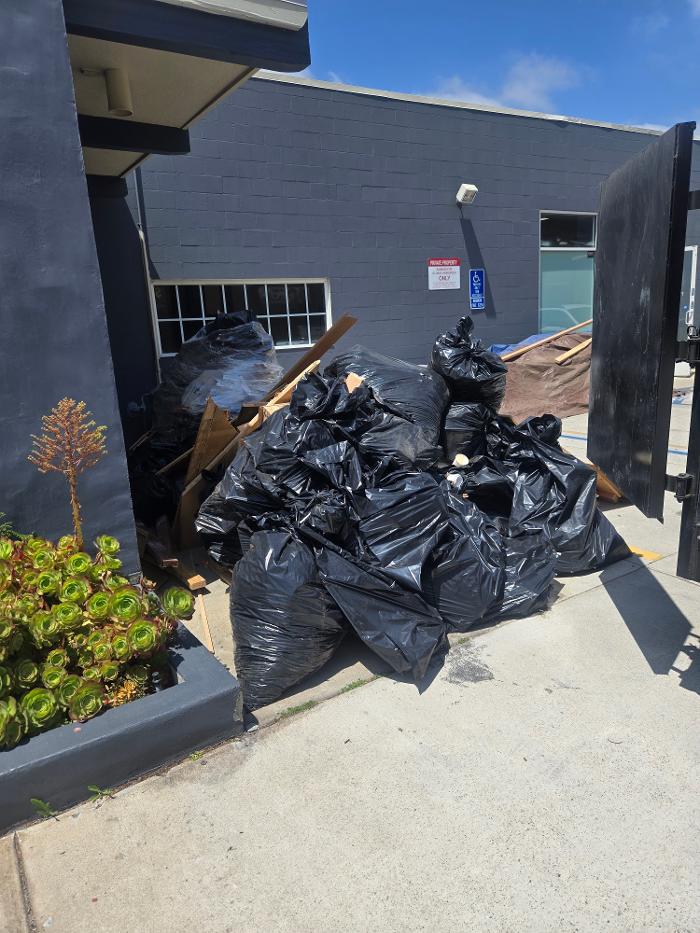 Junk Junkies - Santa Barbara, CA
