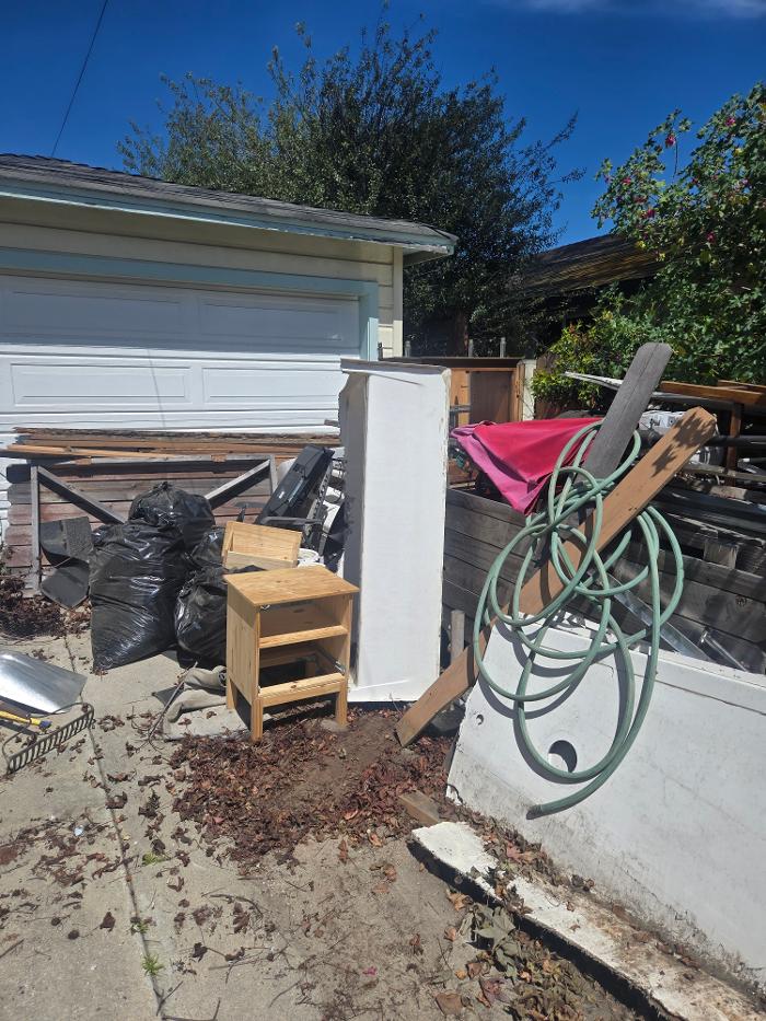 Junk Junkies - Santa Barbara, CA
