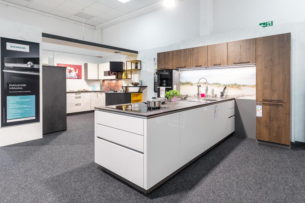 KüchenTreff Küster, Am Fischanger in Kranzberg