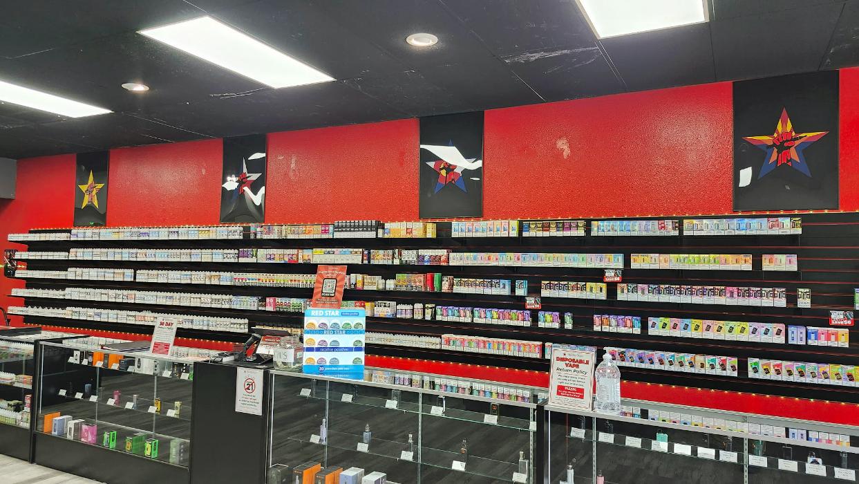 Red Star Vapor - Mesa, AZ