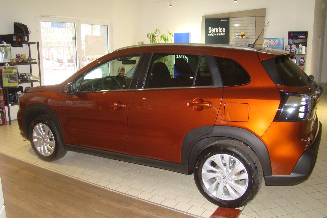 Autohaus Gramowski, Zehdenicker Straße in Templin