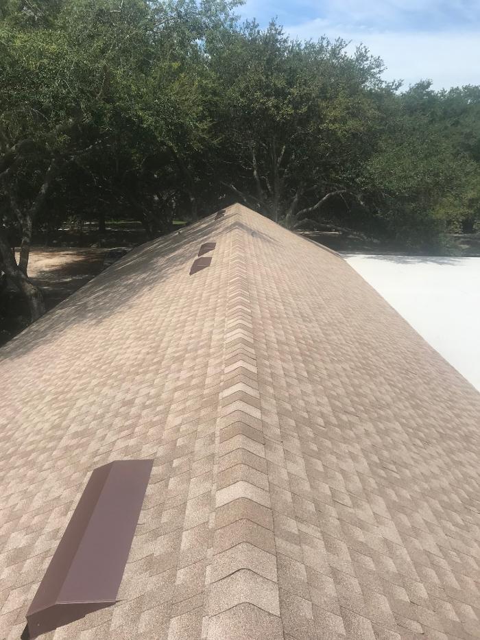 Veritas Roofers Image