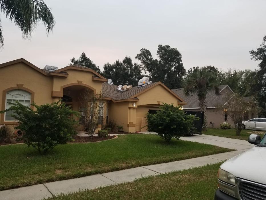 Veritas Roofers Image