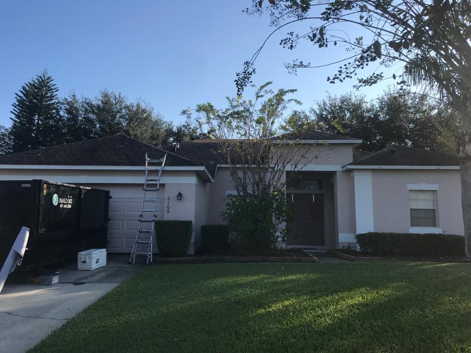 Veritas Roofers Image