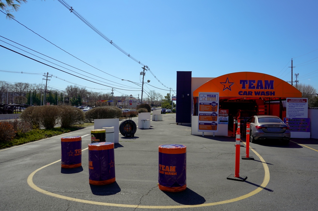 Team Express Oakhurst Image