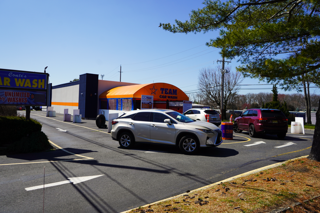 Team Express Oakhurst Image