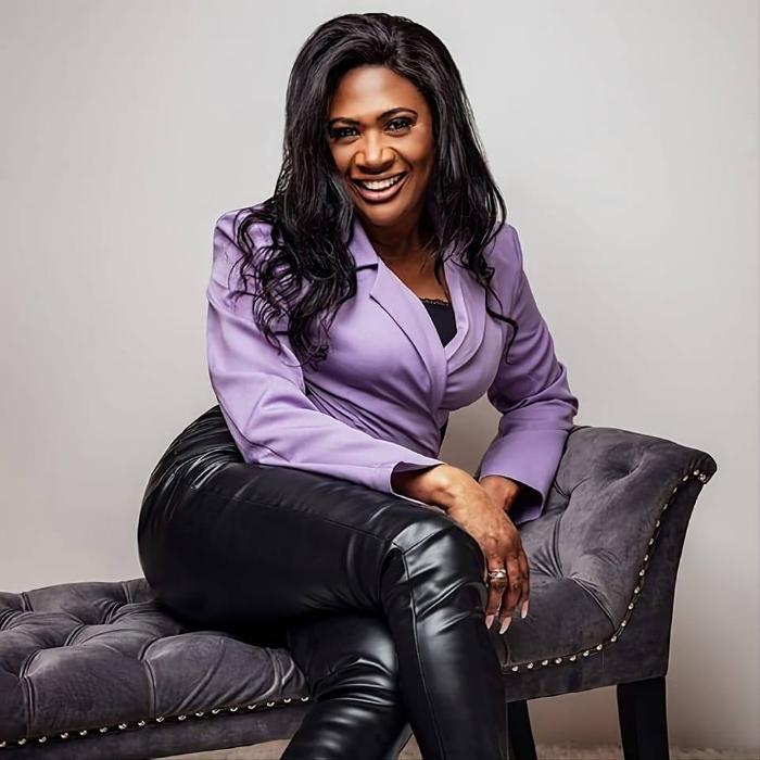 Fifena Sinclair Real Estate Agent Century21 Leading Edge Realty