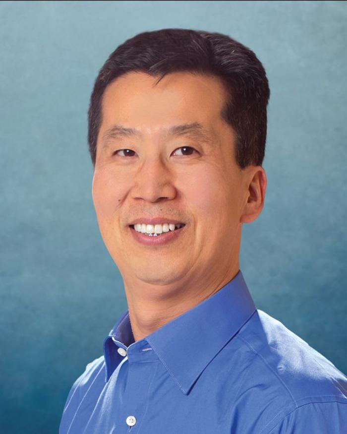 Physiatrist and Pain Management Doctor: Seung B. Sim, MD Logo