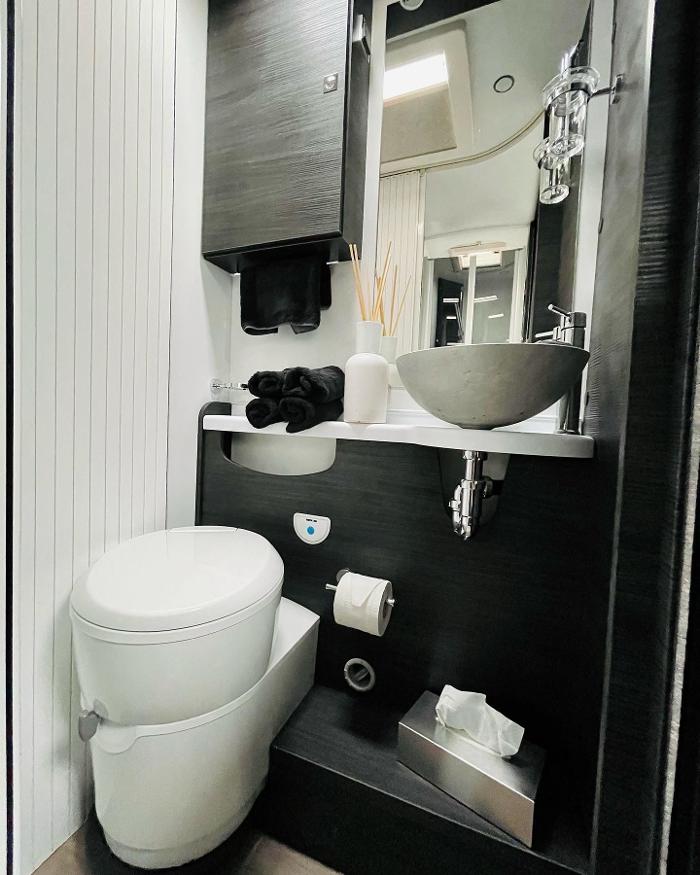 WoMo Wach Wohnmobilvermietung, Steinbergweg in Menden (Sauerland)