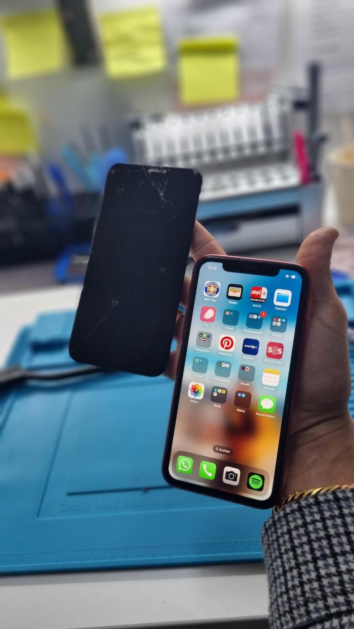 Mischus Handyshop, Langer Graben in Hall in Tirol