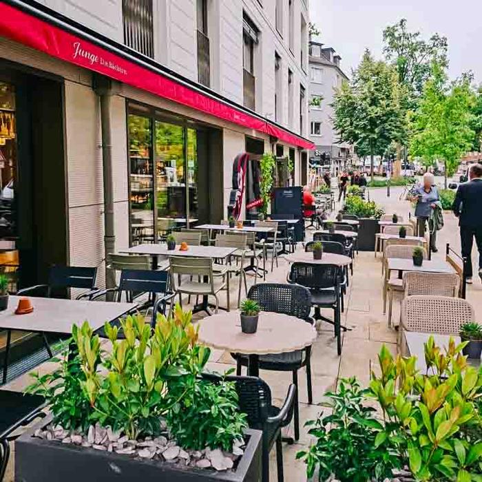 Junge Die Bäckerei., Osterstraße in Hamburg