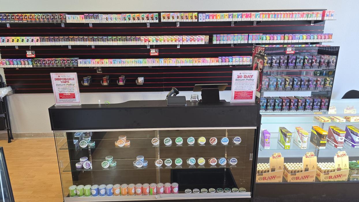 Red Star Vapor - Albuquerque, NM