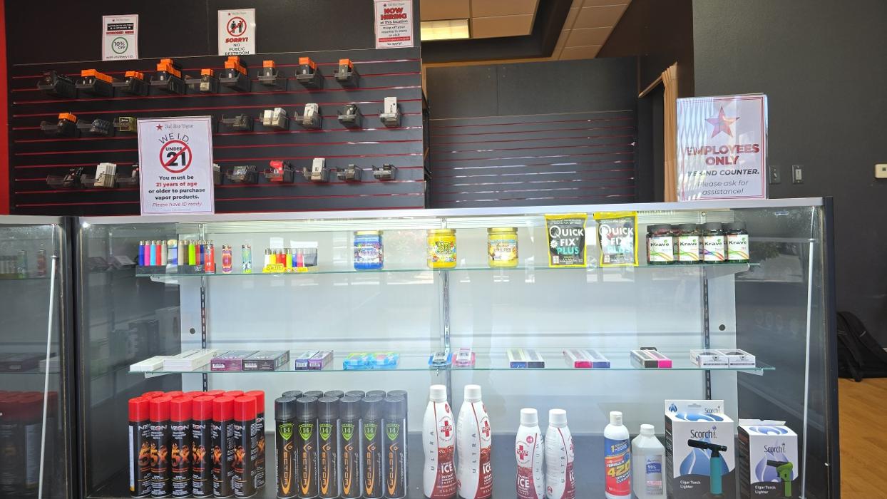 Red Star Vapor - Albuquerque, NM