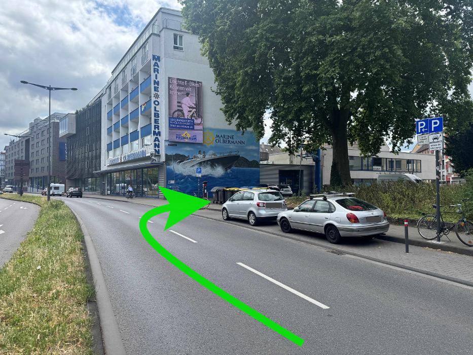 ampido Parkplatz, Bayenstraße in Köln