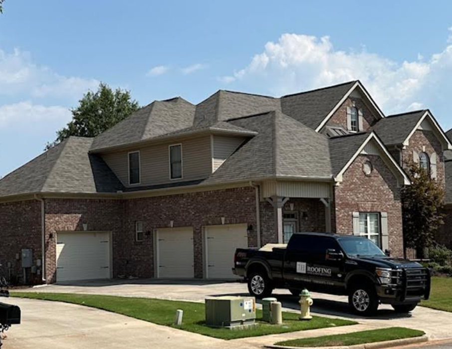 7H Roofing and Construction Image