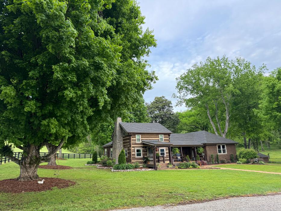 7H Roofing and Construction Image