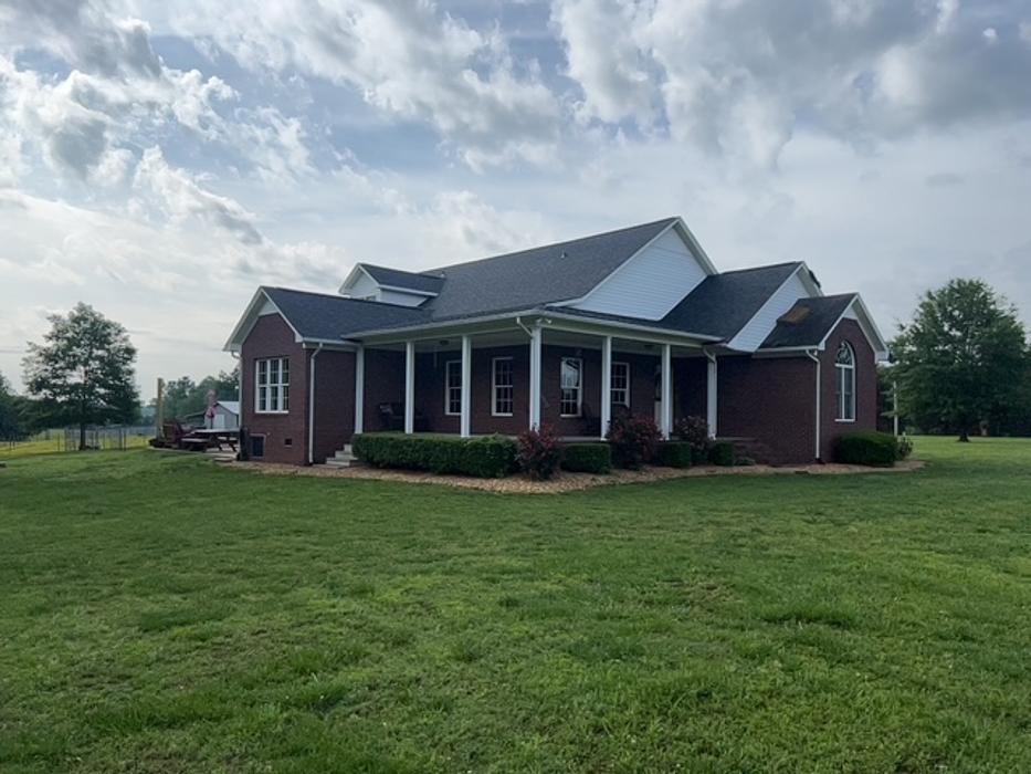 7H Roofing and Construction Image