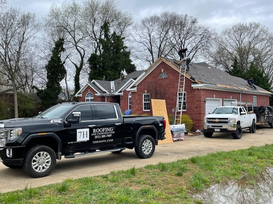 7H Roofing and Construction Image